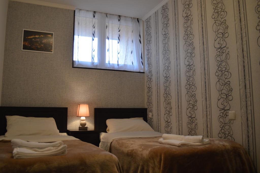 Georgian Guest House On Asatiani Tbiliszi Szoba fotó