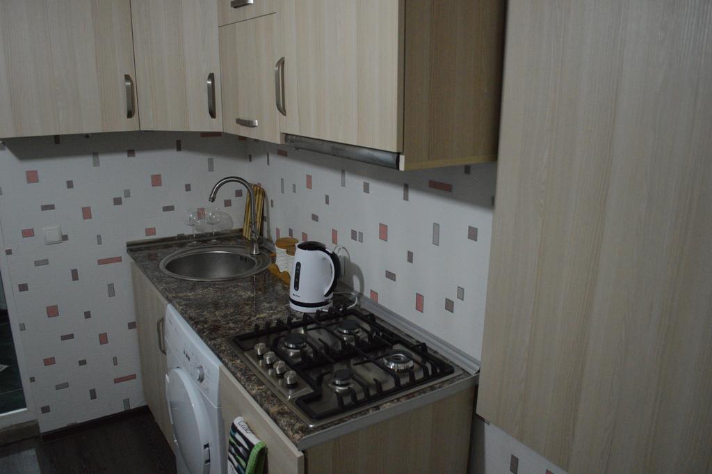 Georgian Guest House On Asatiani Tbiliszi Kültér fotó